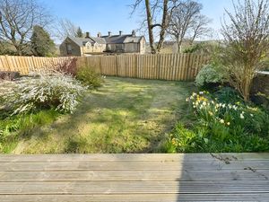 Photo 7- click for photo gallery